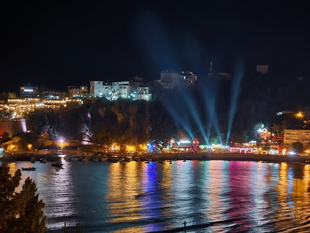 დაიქირავეთ მანქანა ulcinj-ში ანაბრის გარეშე, იაფად. Onetworent არის მანქანის გაქირავების სერვისი კურორტებსა და ქალაქებში ადგილობრივი გაქირავების კომპანიებისგან